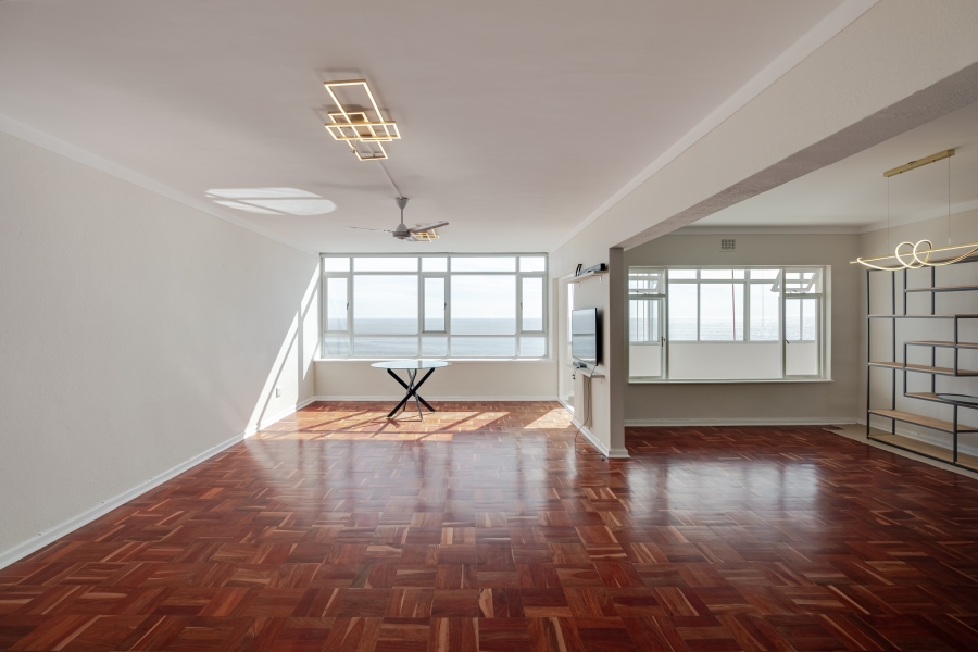 To Let 3 Bedroom Property for Rent in Sea Point Western Cape